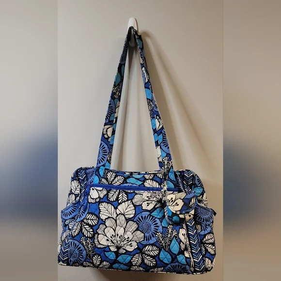 C - Vera Bradley blue bayou diaper bag - Picture 8 of 13